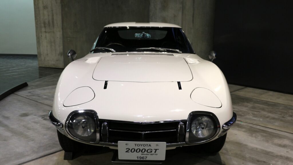 トヨタ 2000GT MF10 1967年