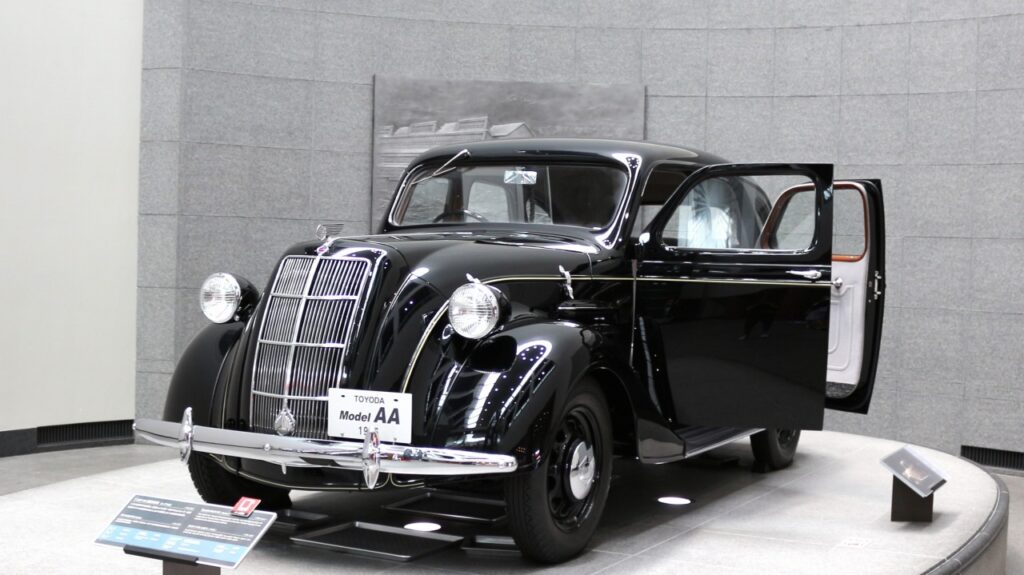 トヨダ AA型乗用車（レプリカ) 1936年