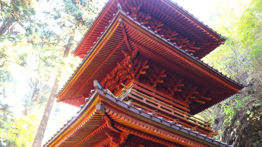 榛名神社　三重塔（神宝殿）