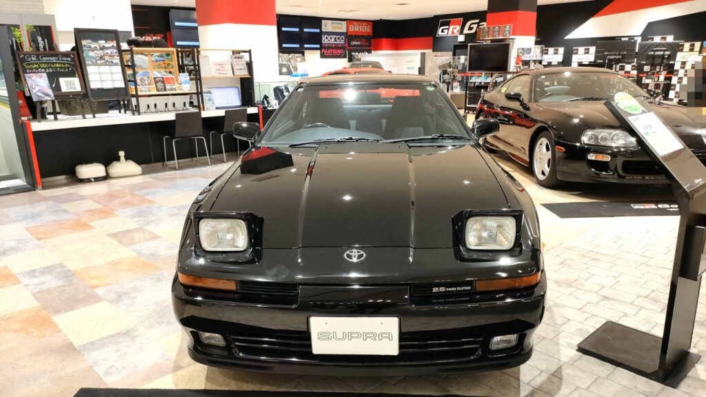 トヨタ　スープラ　2.5GT ツインターボ　1993年式