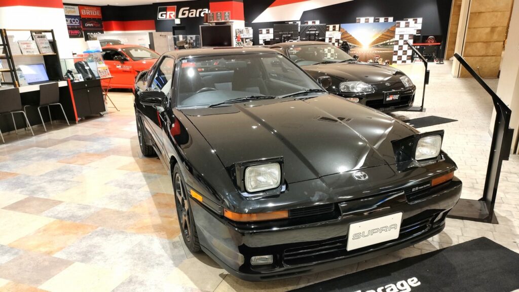 トヨタ　スープラ　2.5GT ツインターボ　1993年式