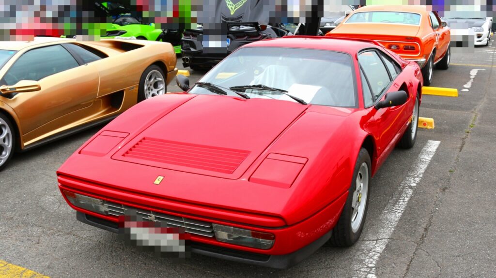 フェラーリ 328 GTB