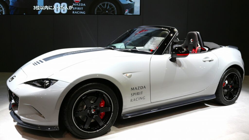 マツダ スピリット レーシング ロードスター 12R