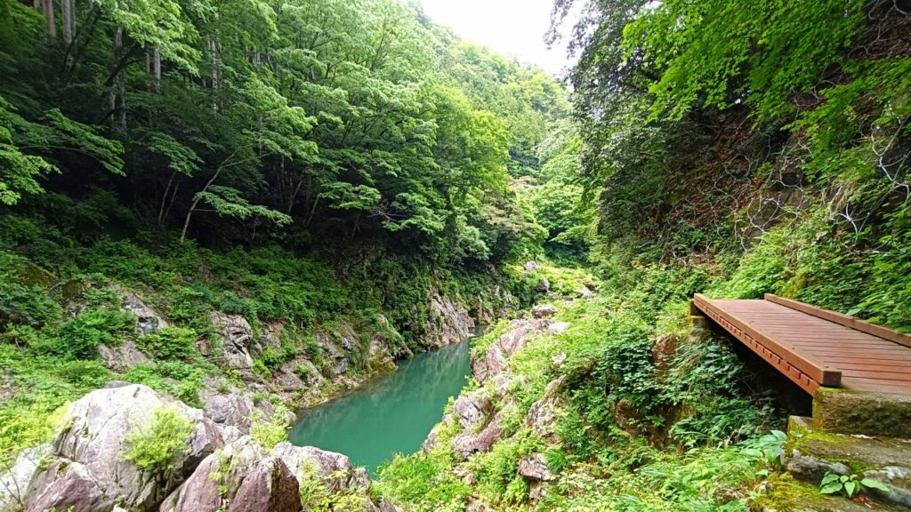 鳩ノ巣渓谷