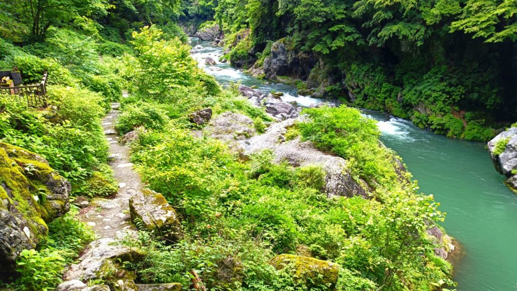 鳩ノ巣渓谷