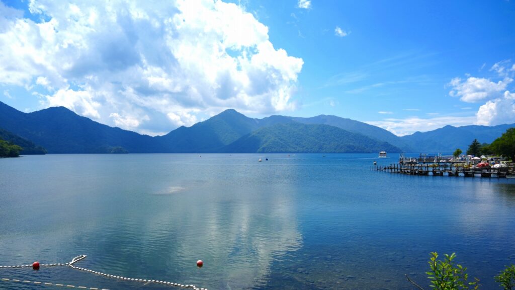 日光 中禅寺湖