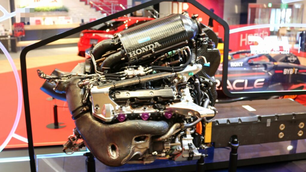 ホンダ F1 ハイブリッド パワーユニット RA621H 2021年