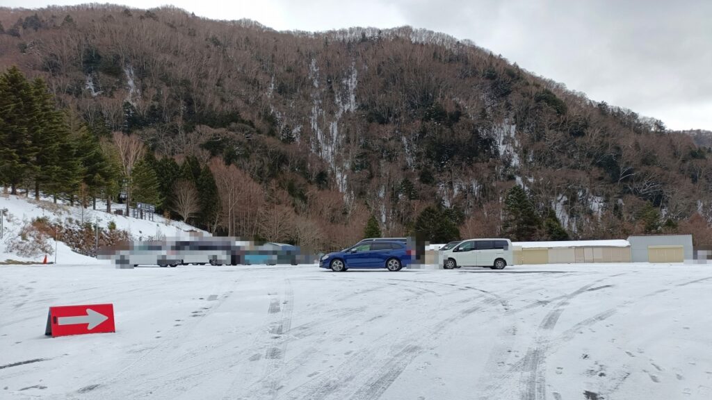 ダンロップ「シンクロウェザー」による雪道走行