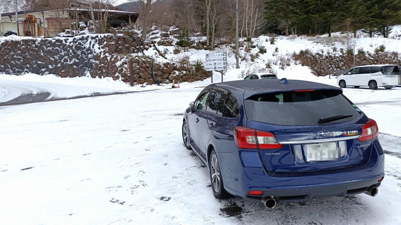 ダンロップ「シンクロウェザー」による雪道走行