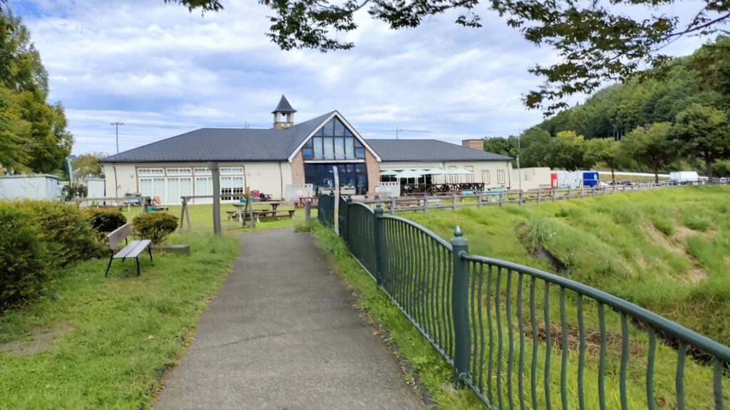 宮ケ瀬湖　鳥居原ふれあいの館