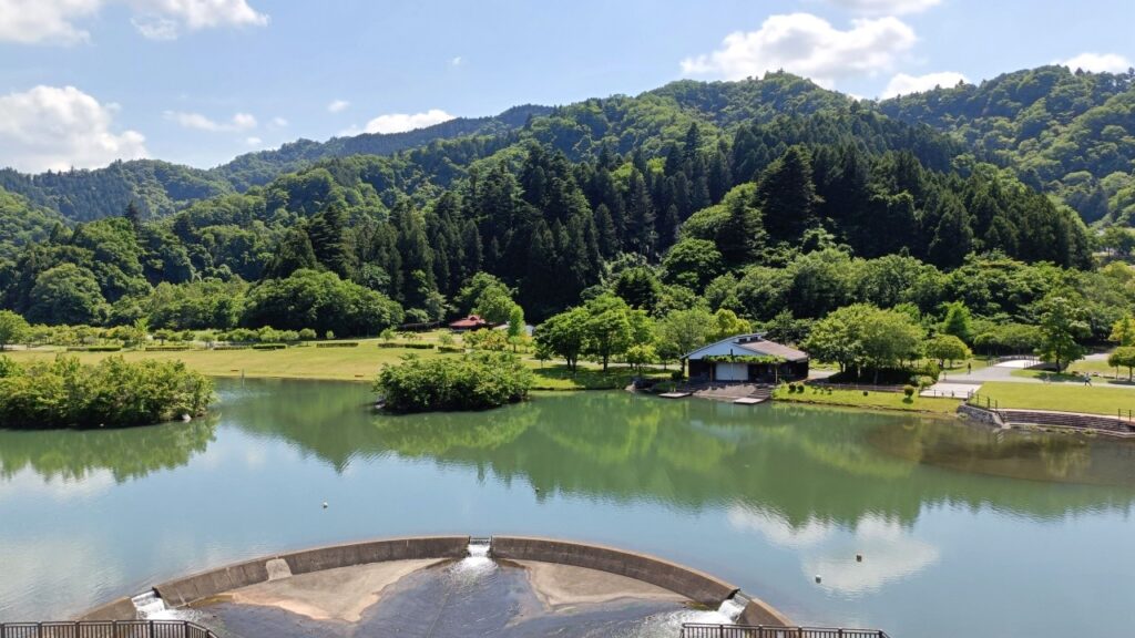 宮ケ瀬湖畔エリア 親水池