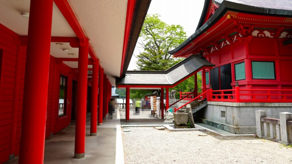 赤城神社　拝殿
