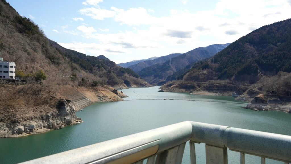 浦山ダム　秩父さくら湖